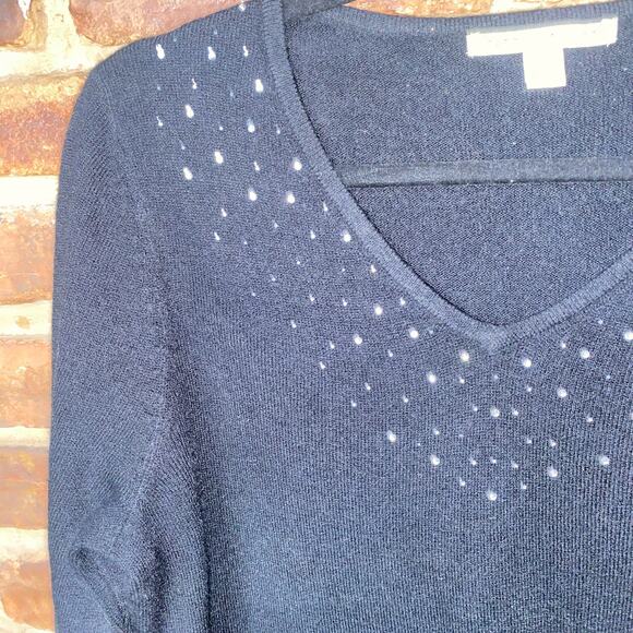 Carolyn Taylor Black Embellished V-Neck Sweater Women's Size Medium - Picture 4 of 7